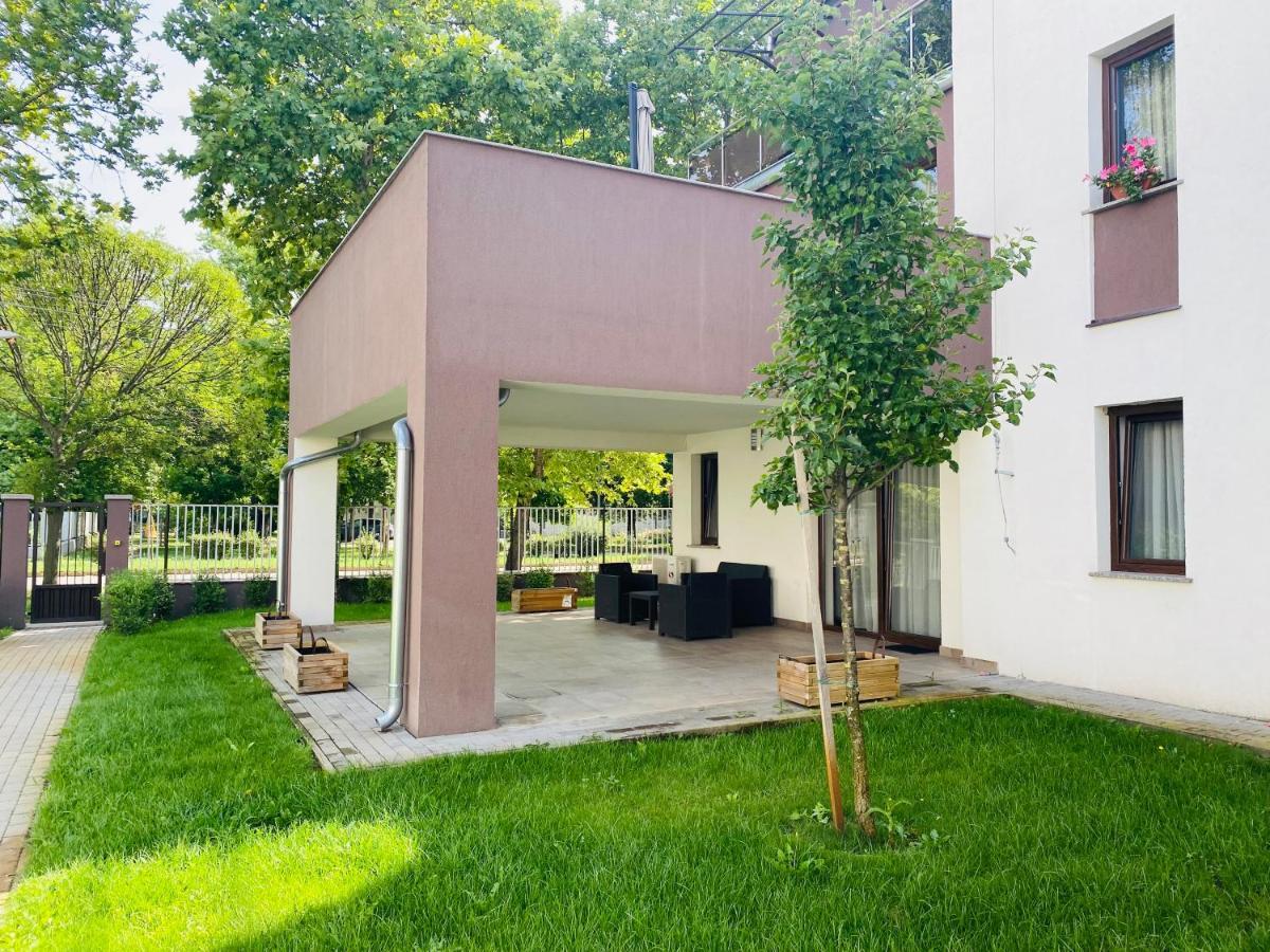 Liszt Ferenc Apartments Kecskemet Luaran gambar