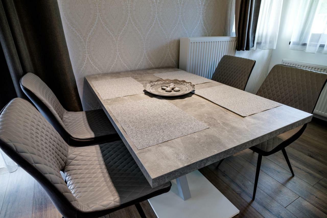 Liszt Ferenc Apartments Kecskemet Luaran gambar