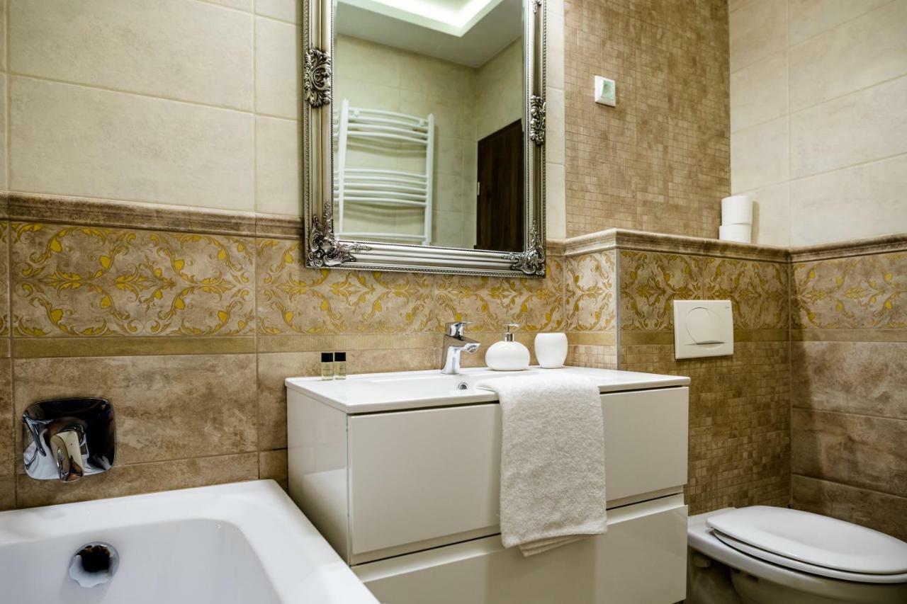 Liszt Ferenc Apartments Kecskemet Luaran gambar